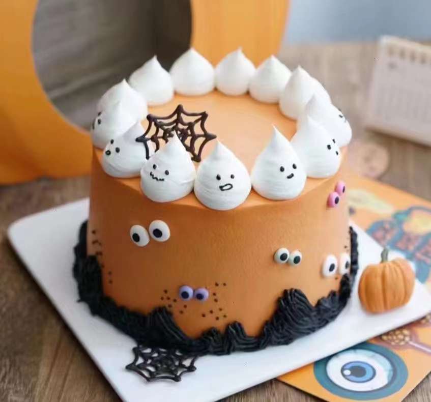 W3 Halloween Cake