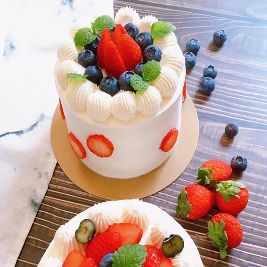 A9 Fruit Design cake