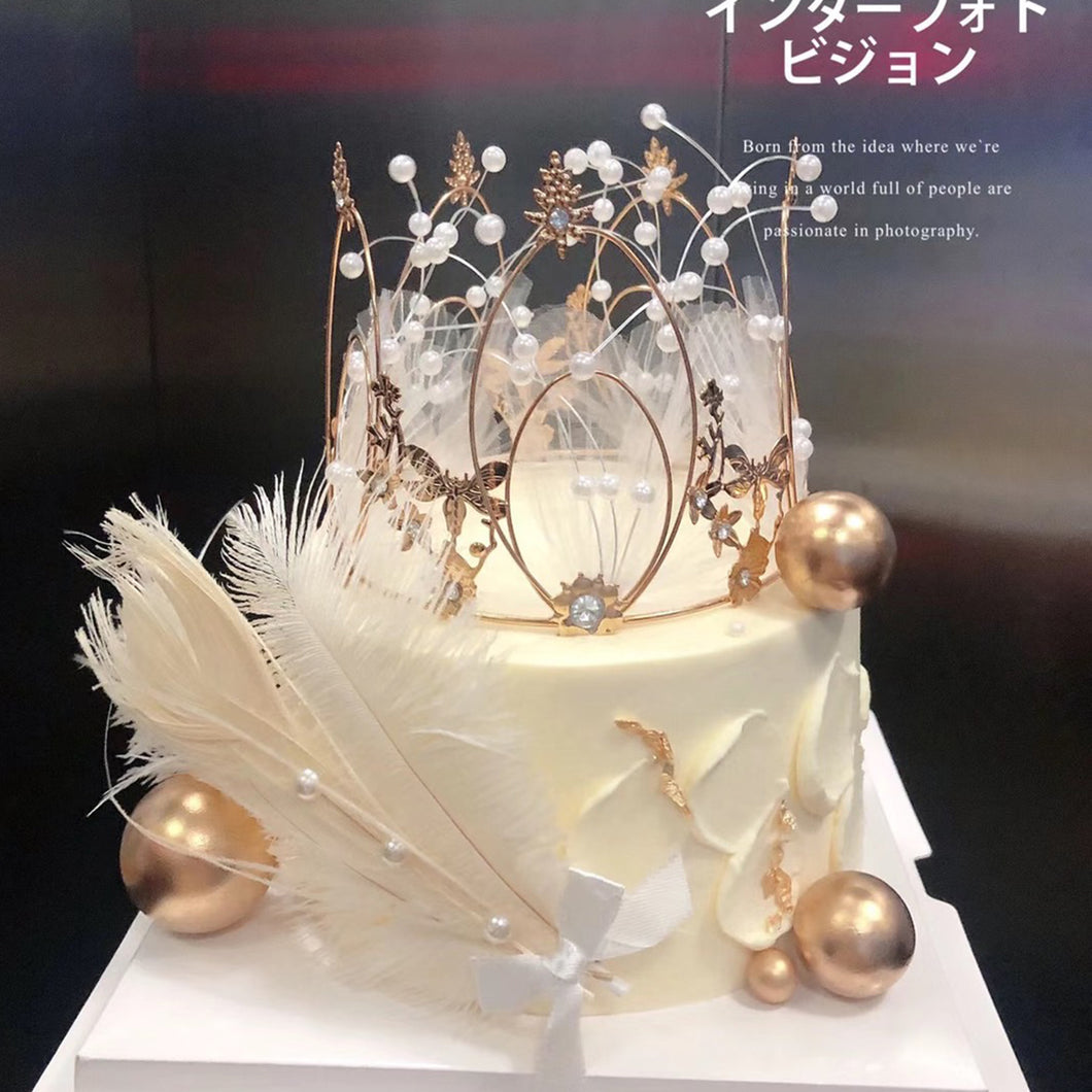 C102 Women design cake