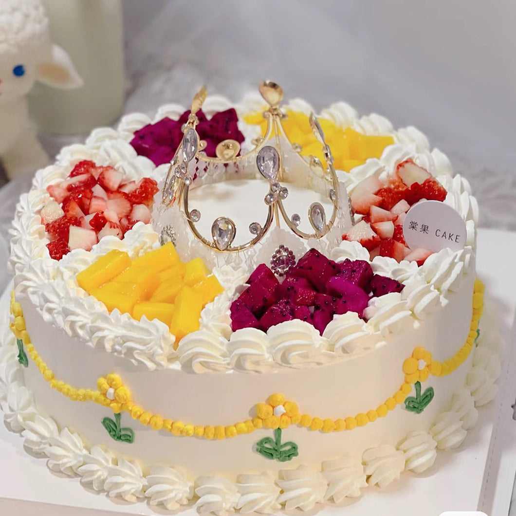 C77 Women design cake